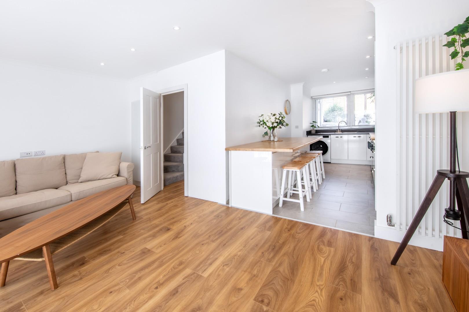 3 bed property in Castle Road, Camden